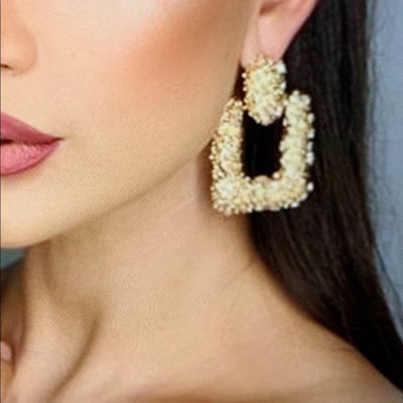 METAL ENCRUSTED DROP EARRING GOLD OR SILVER - Picture 2 of 2